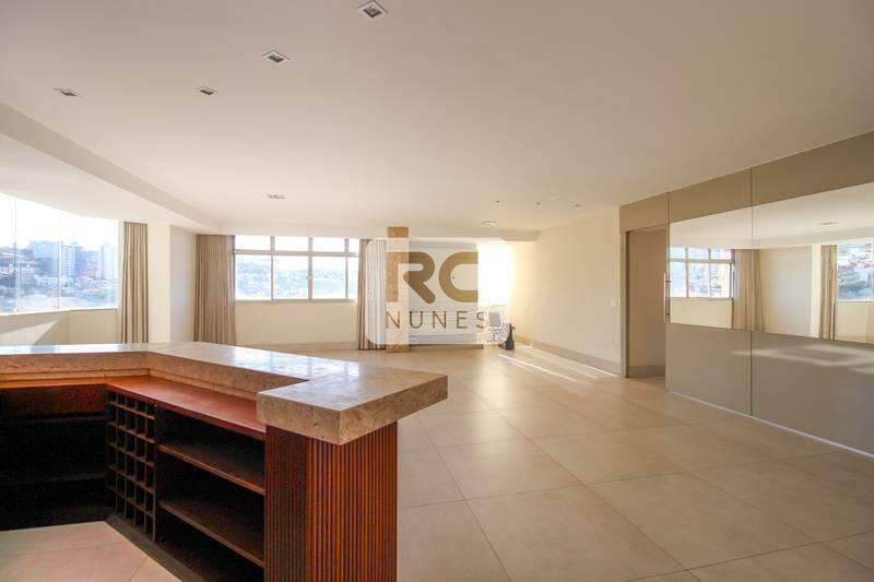 Apartamento à venda no Santa Lúcia: 