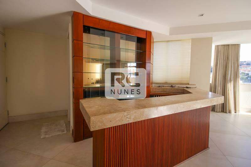 Apartamento à venda no Santa Lúcia: 