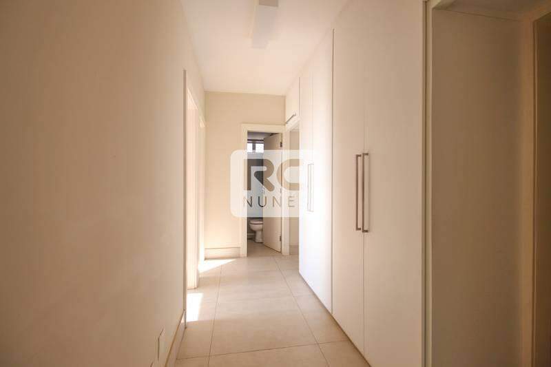 Apartamento à venda no Santa Lúcia: 