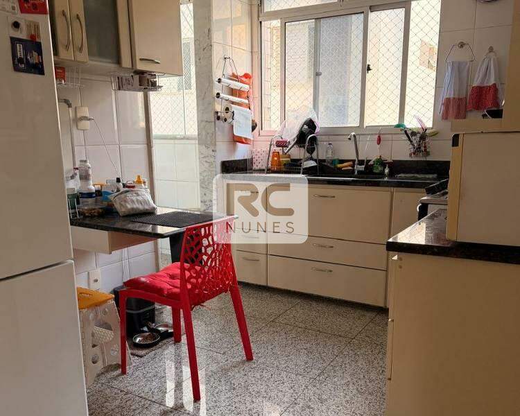 Apartamento à venda no Cruzeiro: 