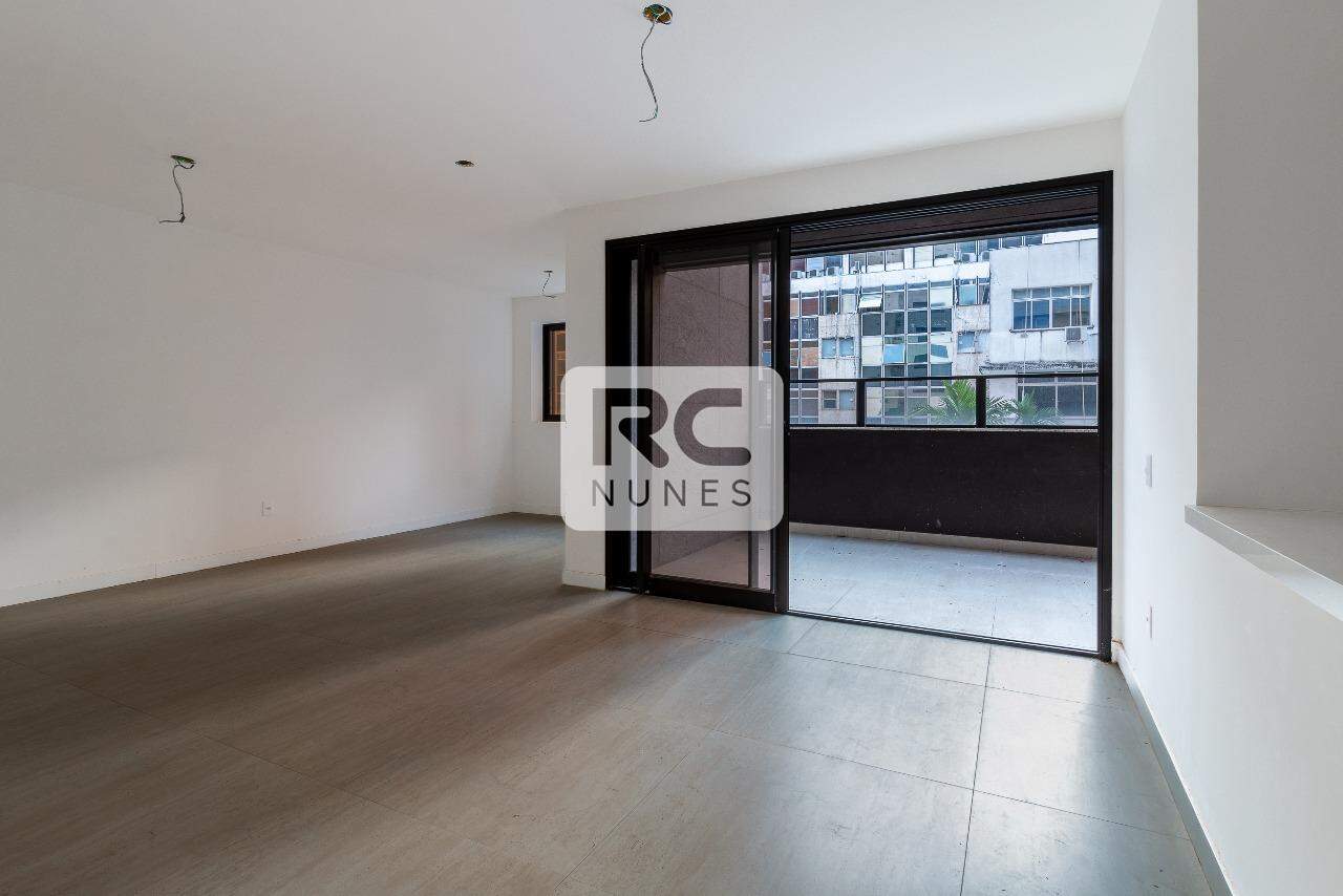 Apartamento à venda no Lourdes: 