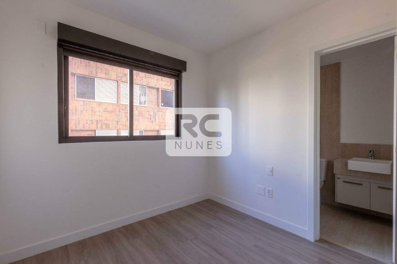 Apartamento à venda no Lourdes: 