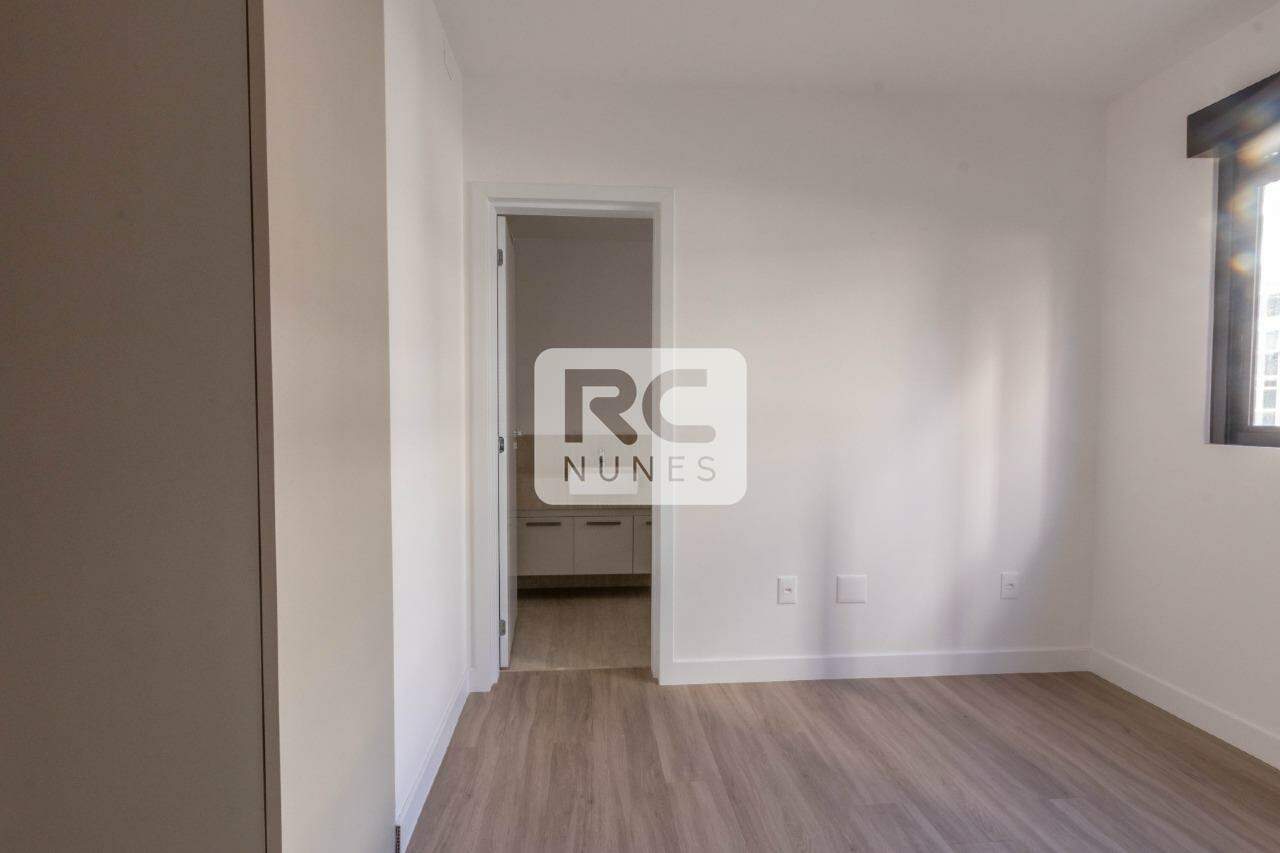 Apartamento à venda no Lourdes: 