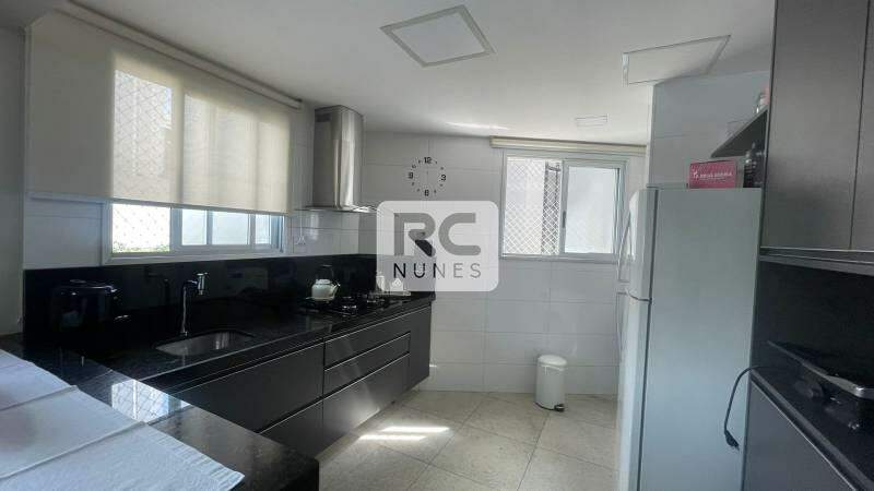 Apartamento à venda no Lourdes: 