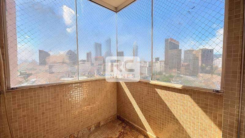 Apartamento à venda no Barro Preto: 
