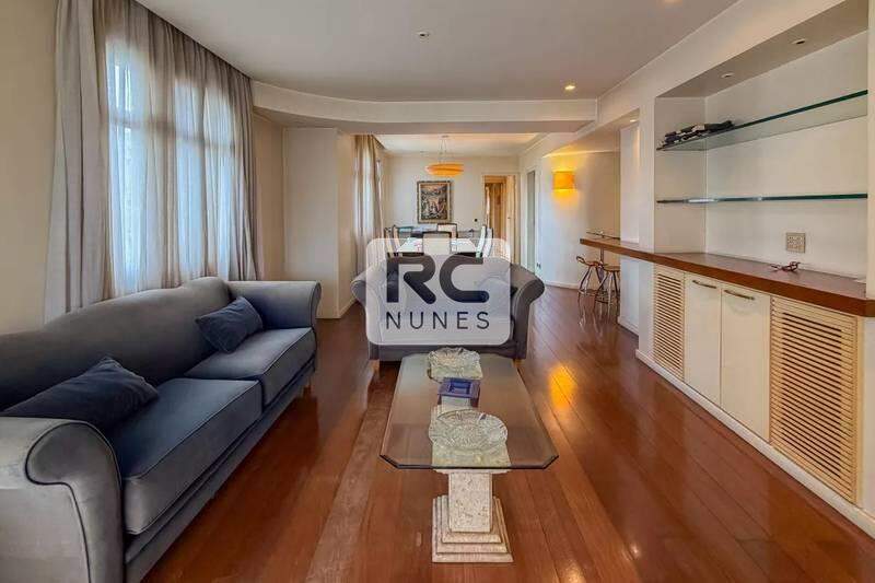 Apartamento à venda no Santo Agostinho: 