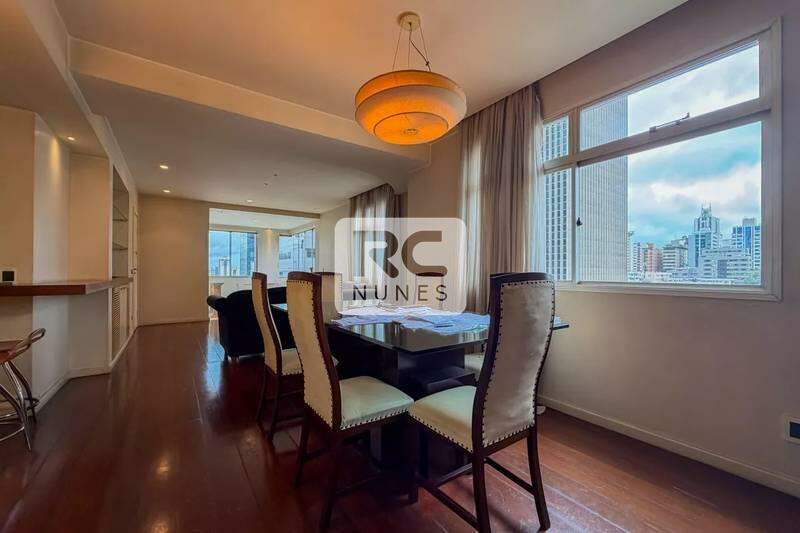 Apartamento à venda no Santo Agostinho: 