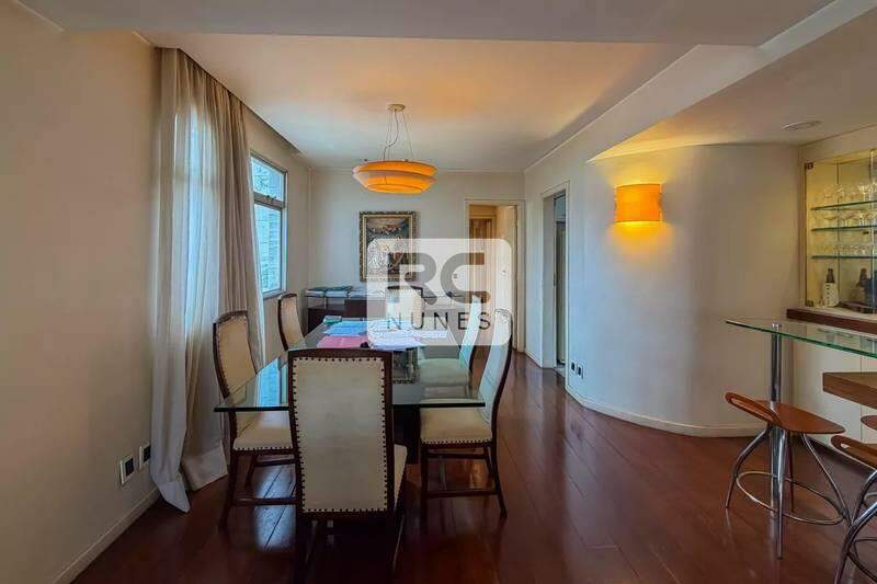 Apartamento à venda no Santo Agostinho: 