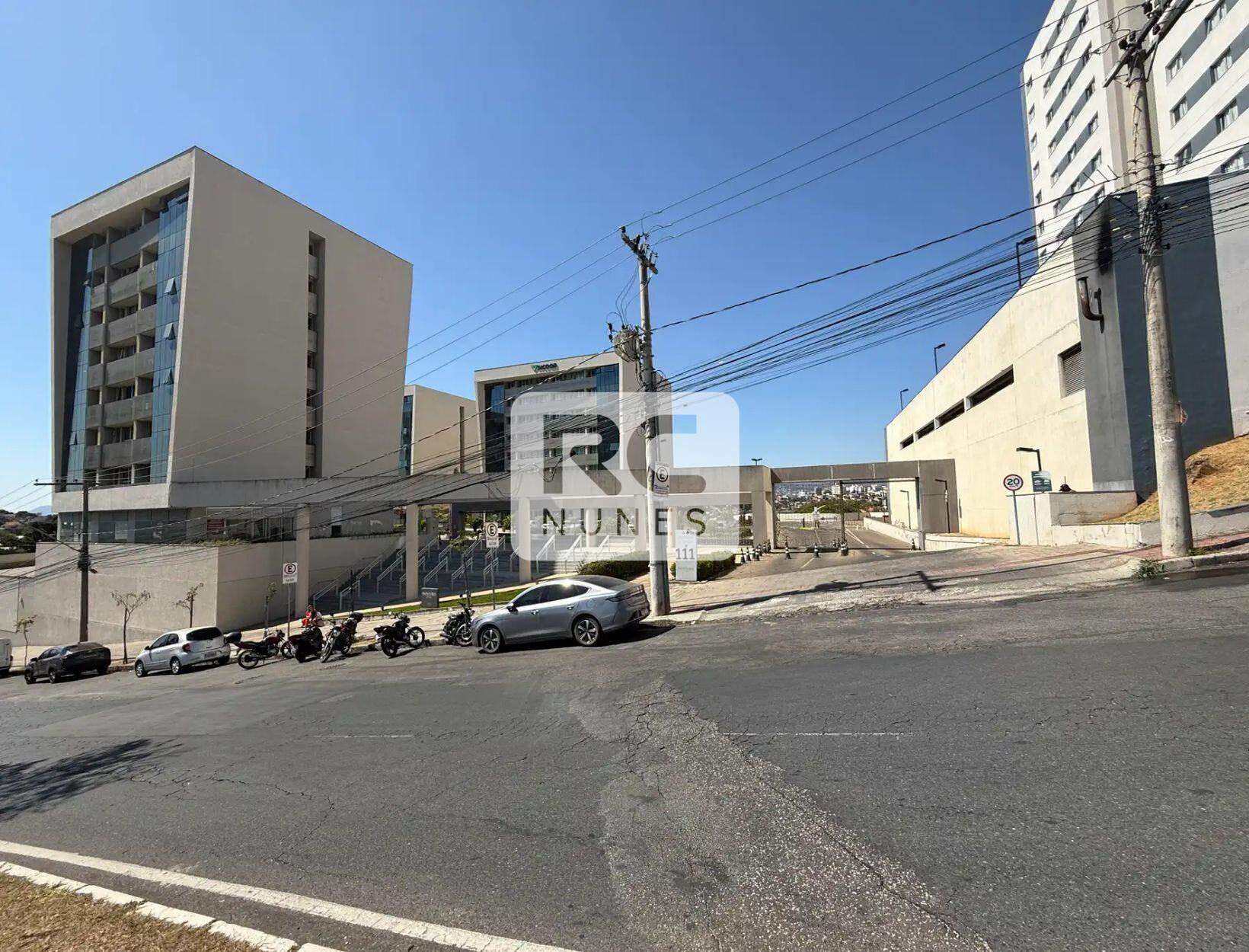 Apartamento à venda no Caiçaras: 
