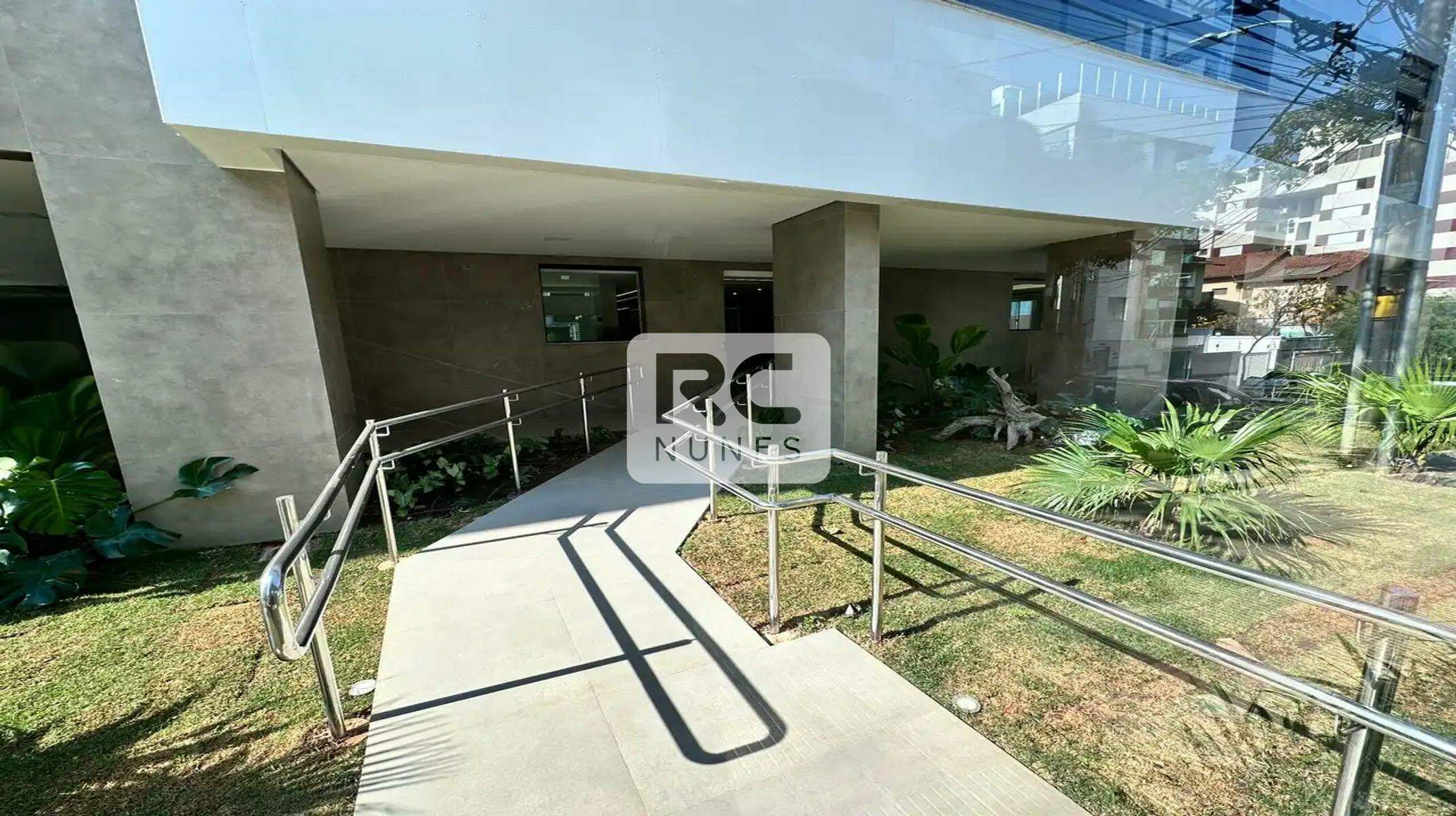 Apartamento à venda no Castelo: Entrada