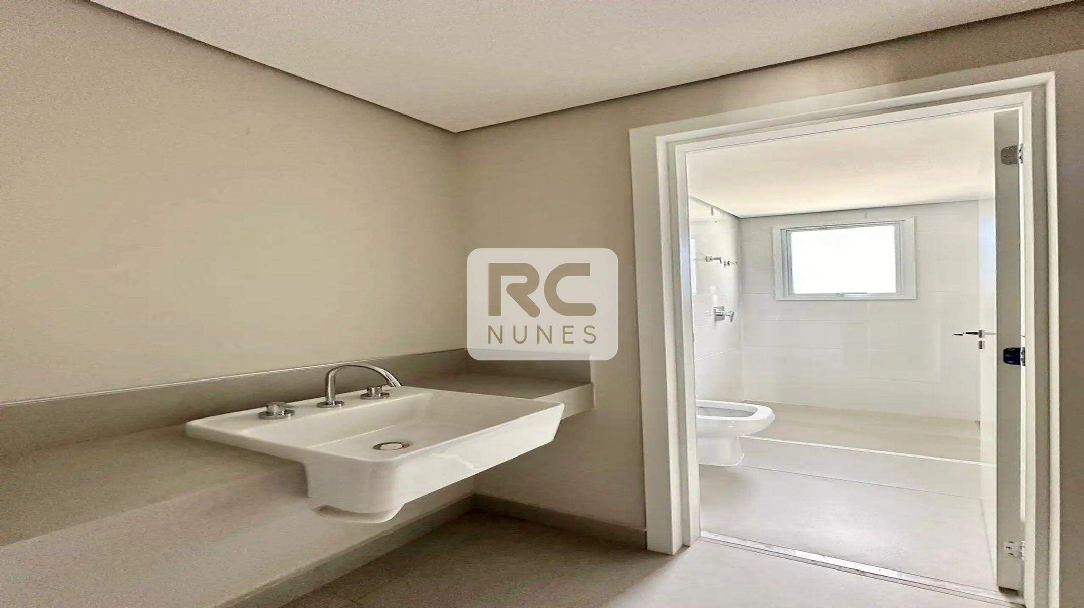Apartamento à venda no Lourdes: 