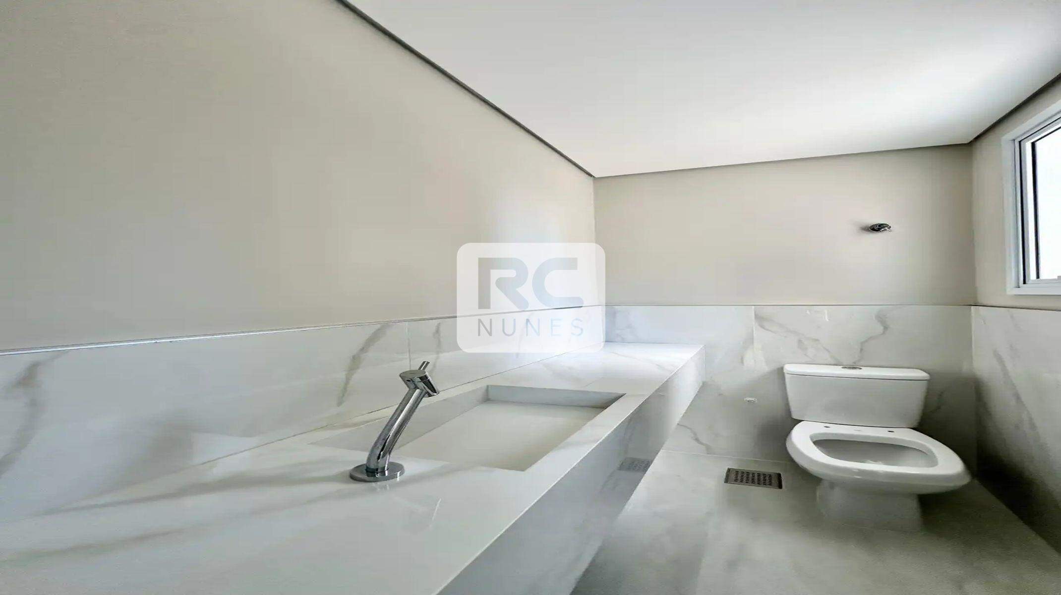 Apartamento à venda no Lourdes: 