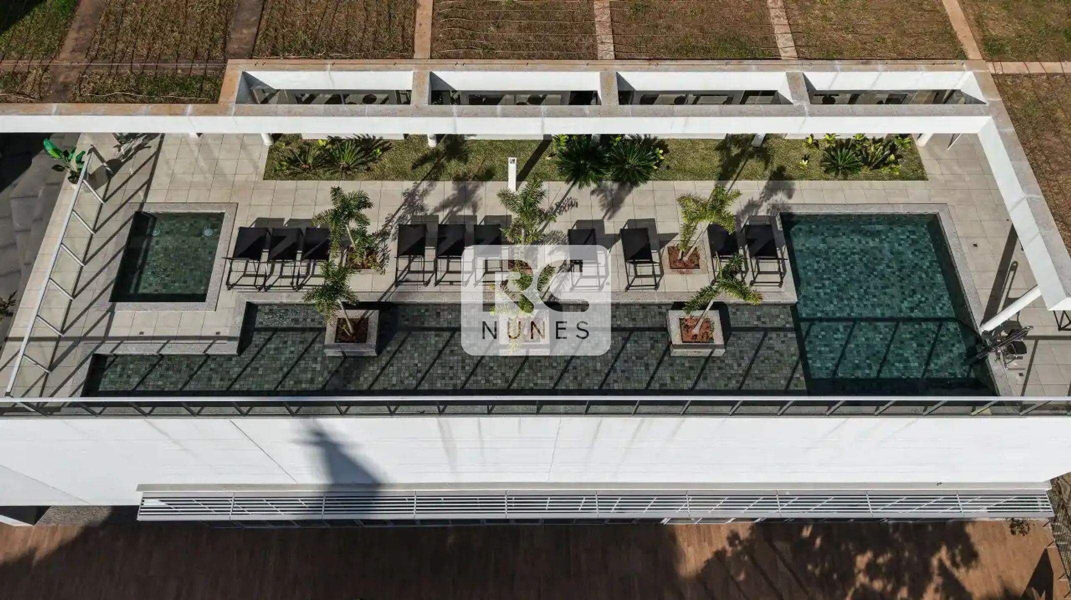 Apartamento à venda no Boa Viagem: Piscina externa com deck molhado