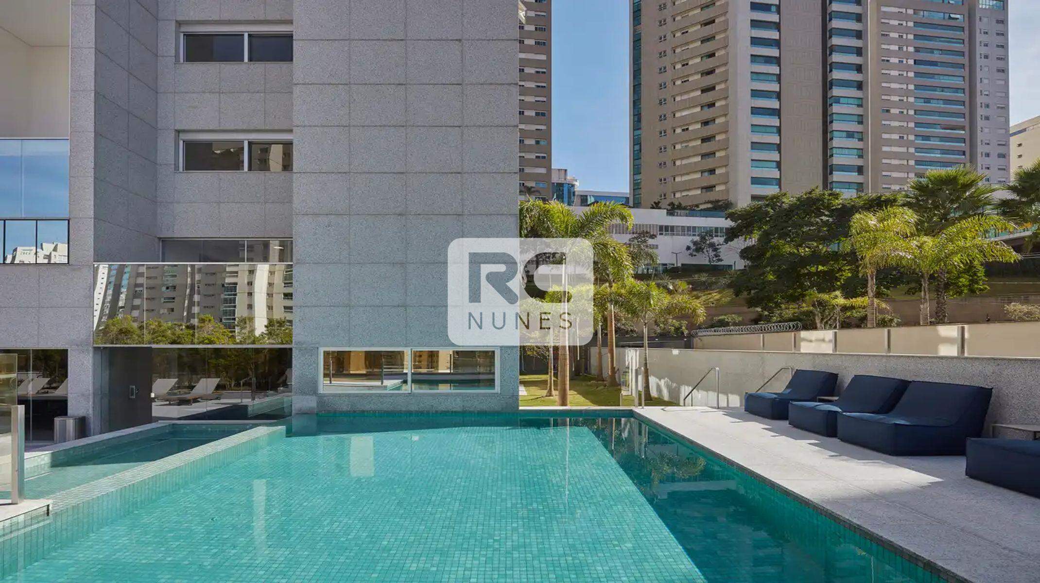 Apartamento à venda no Vila da Serra: Piscina