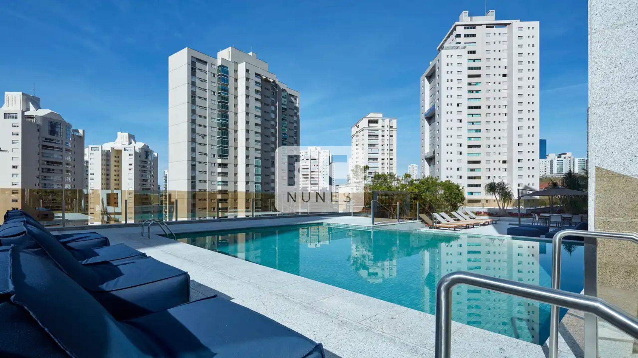 Apartamento à venda no Vila da Serra: Piscina