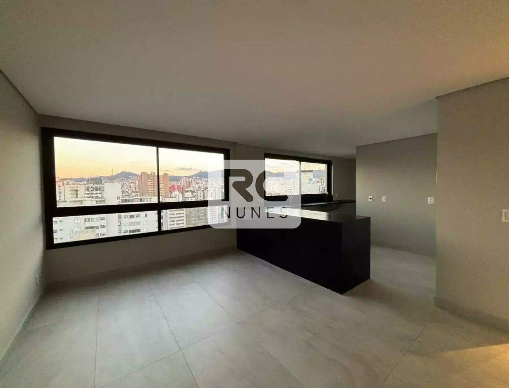 Apartamento à venda no Lourdes: 