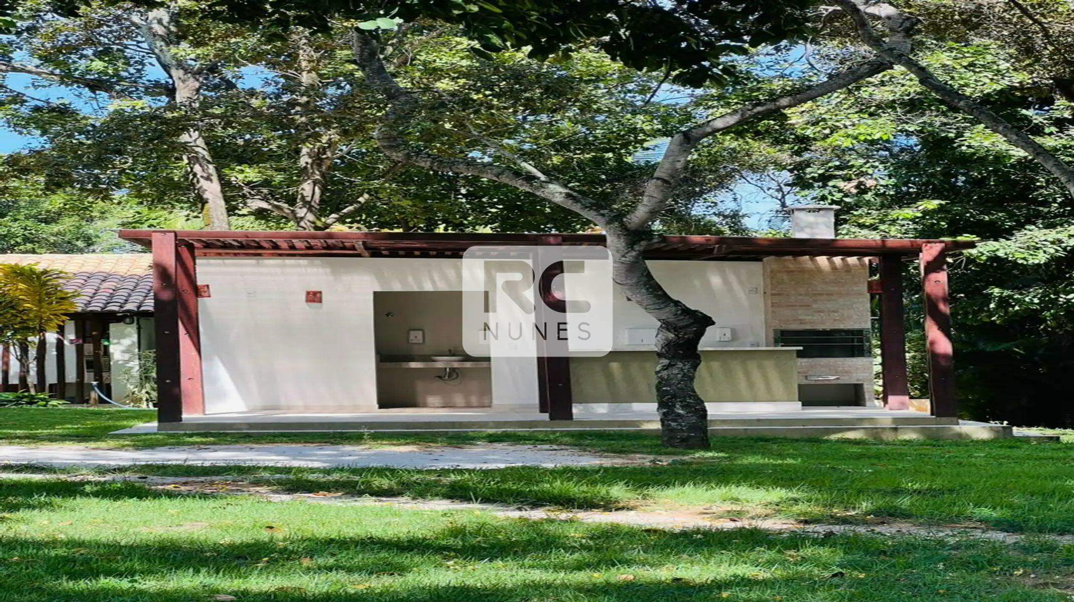 Apartamento à venda no Imbassaí: 