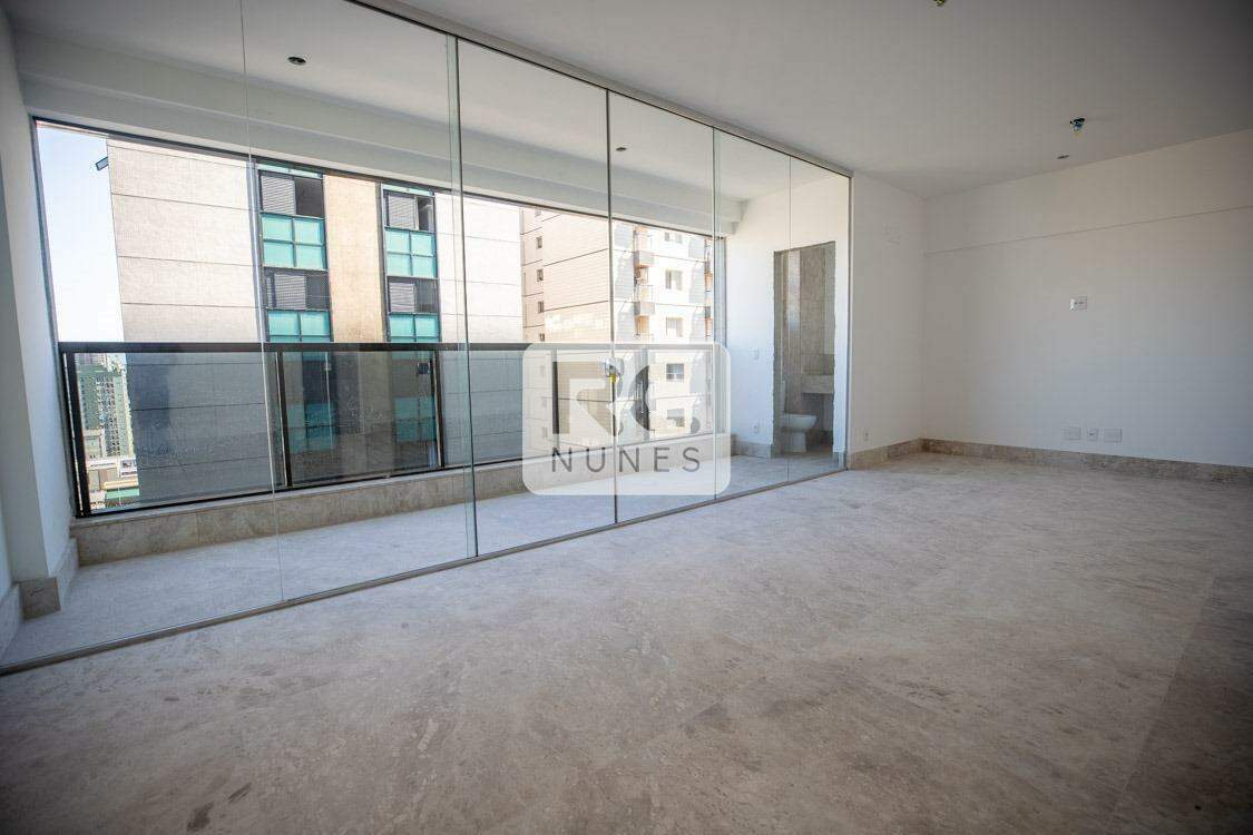 Apartamento à venda no Lourdes: 