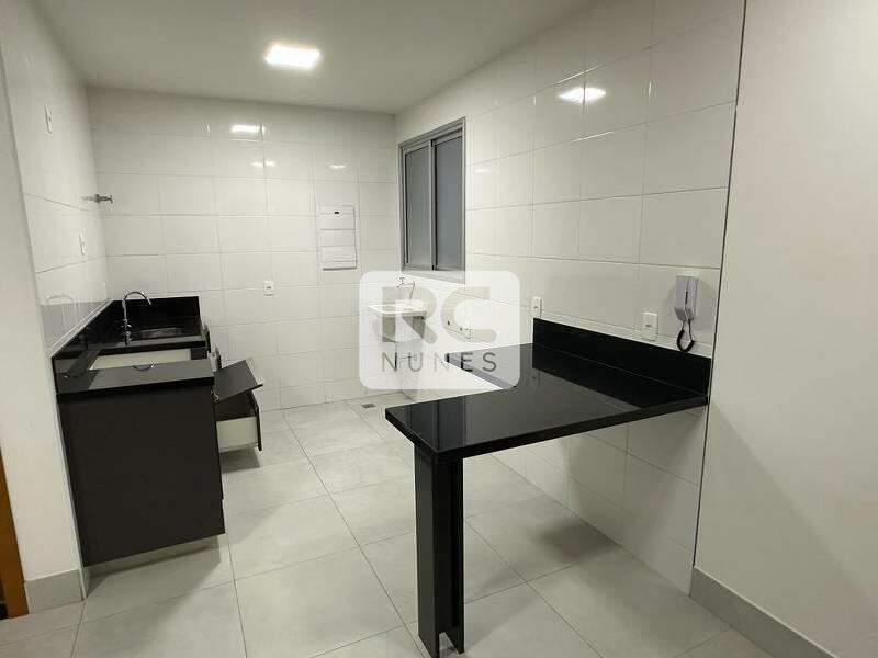Apartamento à venda no Lourdes: 