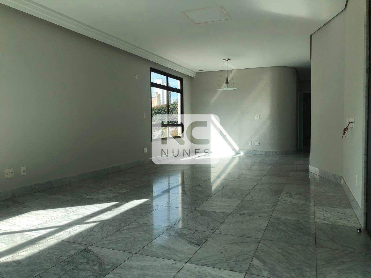 Apartamento para aluguel no Sion: 