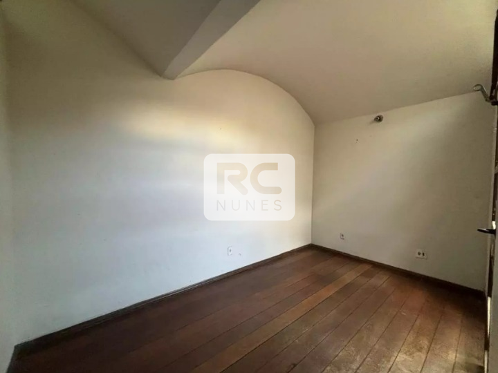 Casa para aluguel no Sion: 