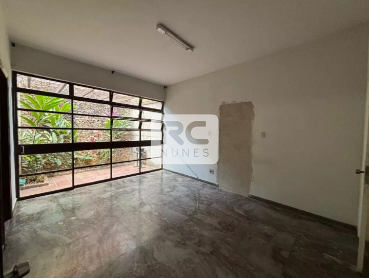 Casa para aluguel no Sion: 