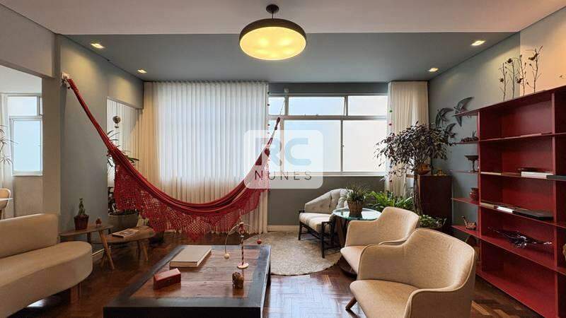 Apartamento à venda no Lourdes: 