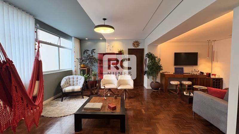 Apartamento à venda no Lourdes: 