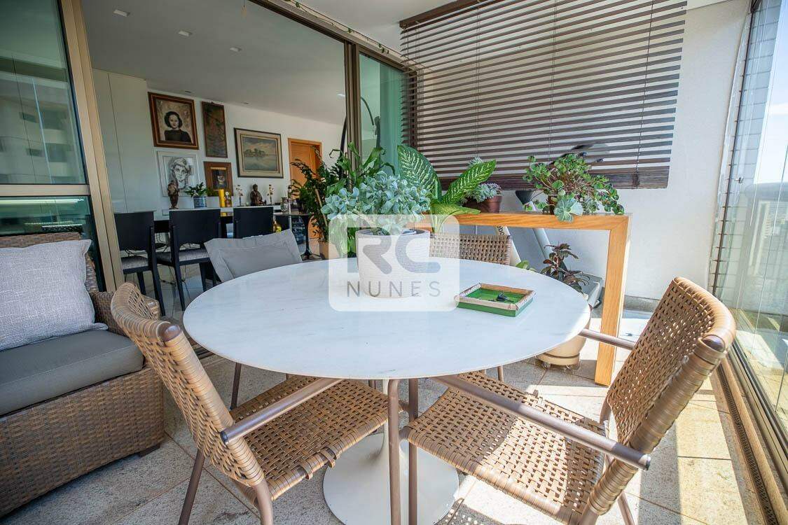 Apartamento à venda no Sion: 