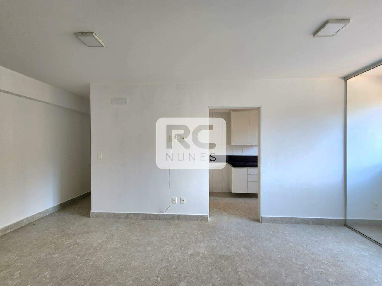 Apartamento à venda no Vila Paris: 