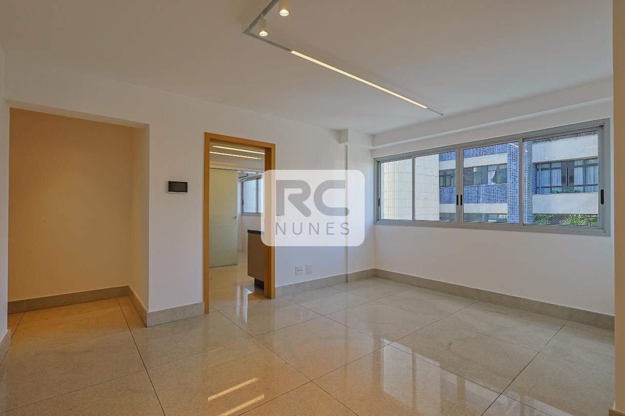 Apartamento para aluguel no Savassi: 