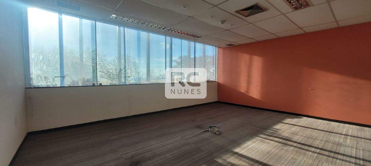 Andar corrido para aluguel no Vila da Serra: 