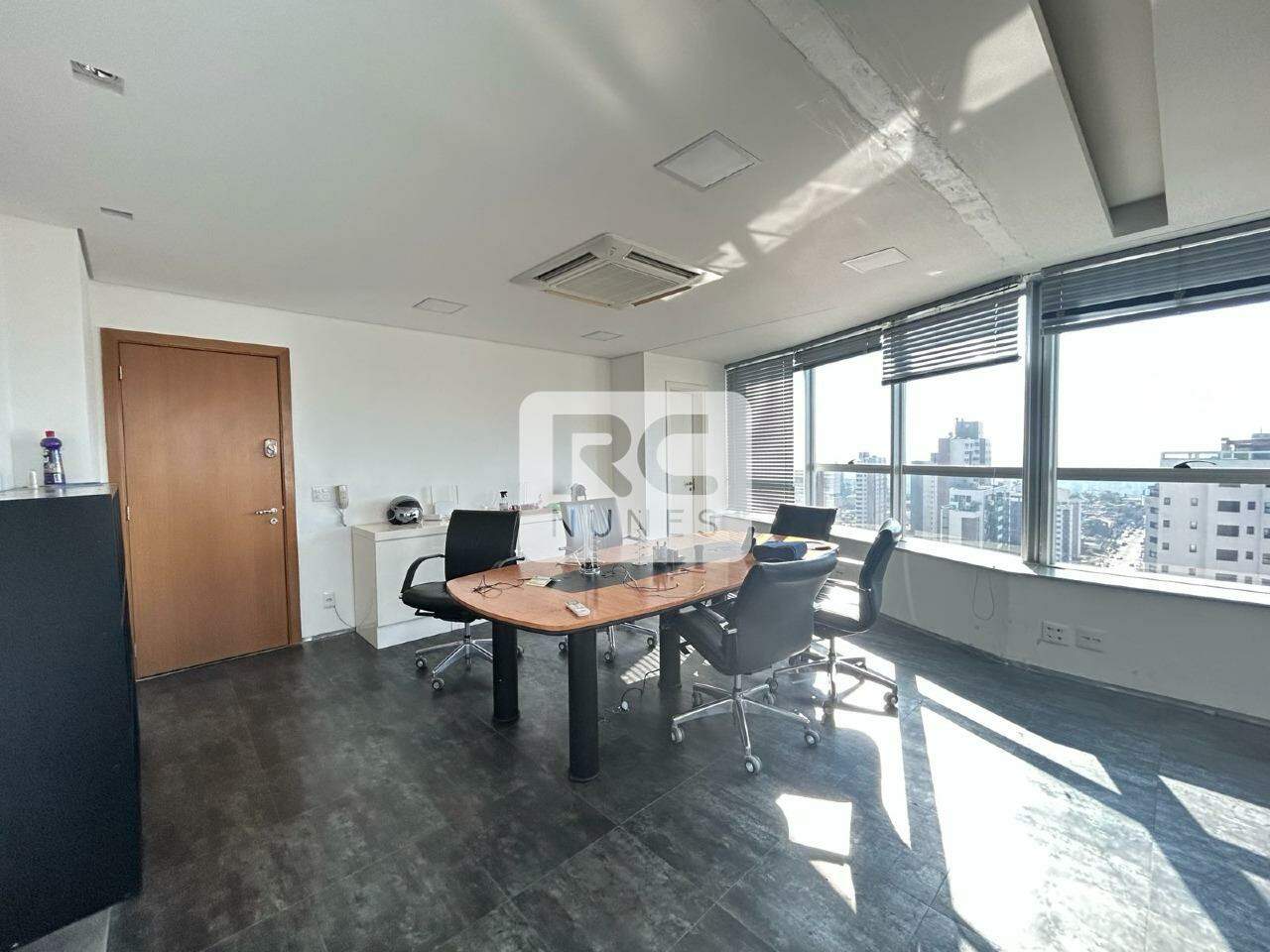 Sala para aluguel no Belvedere: 