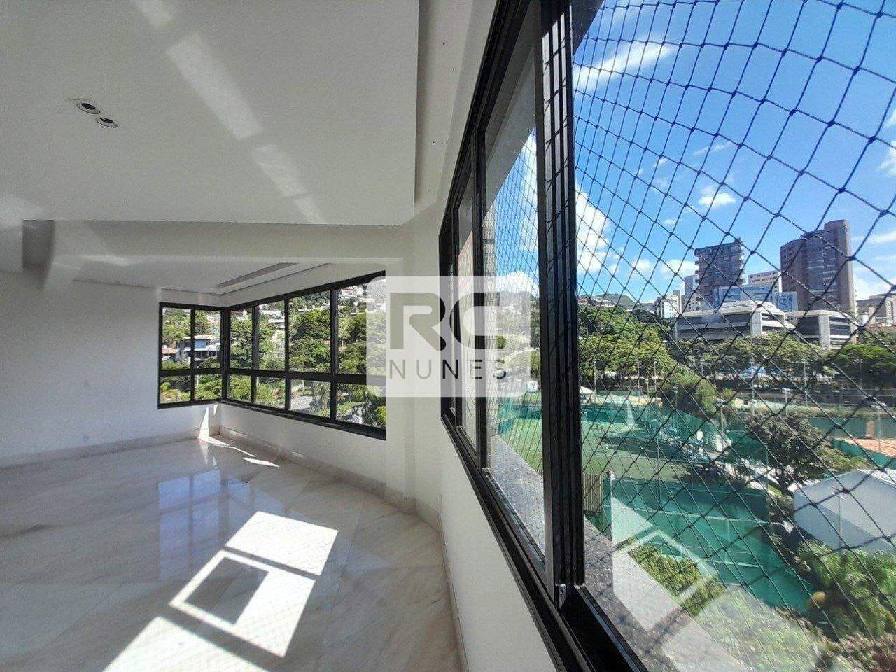 Apartamento à venda no Serra: 