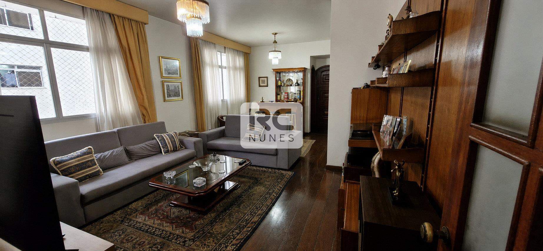 Apartamento à venda no Lourdes: 