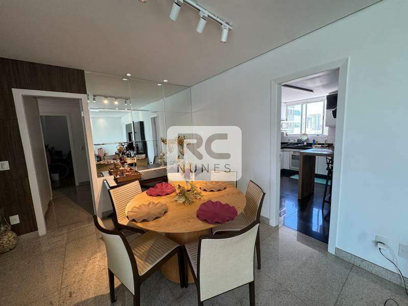 Apartamento à venda no União: 