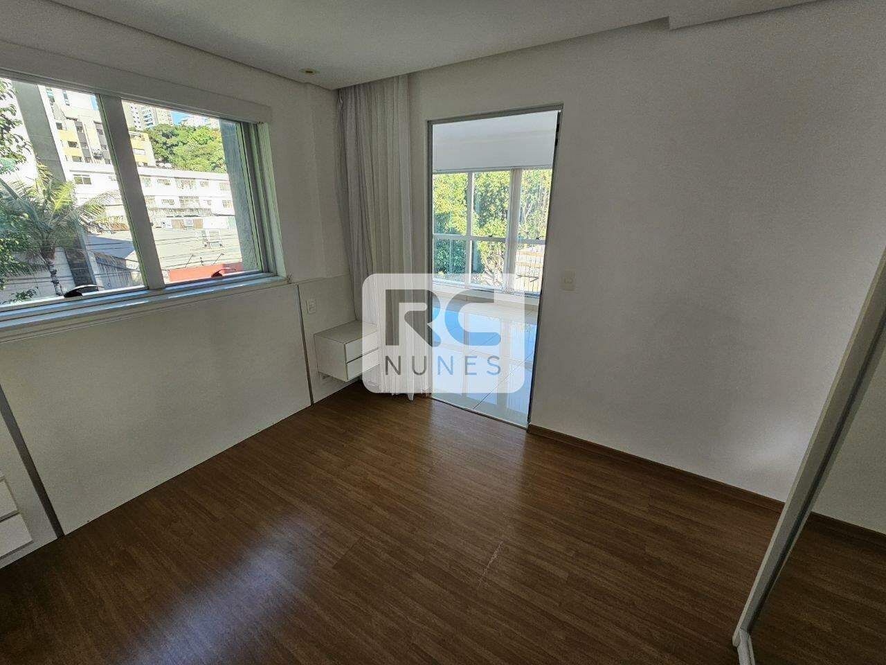 Apartamento à venda no Sion: 