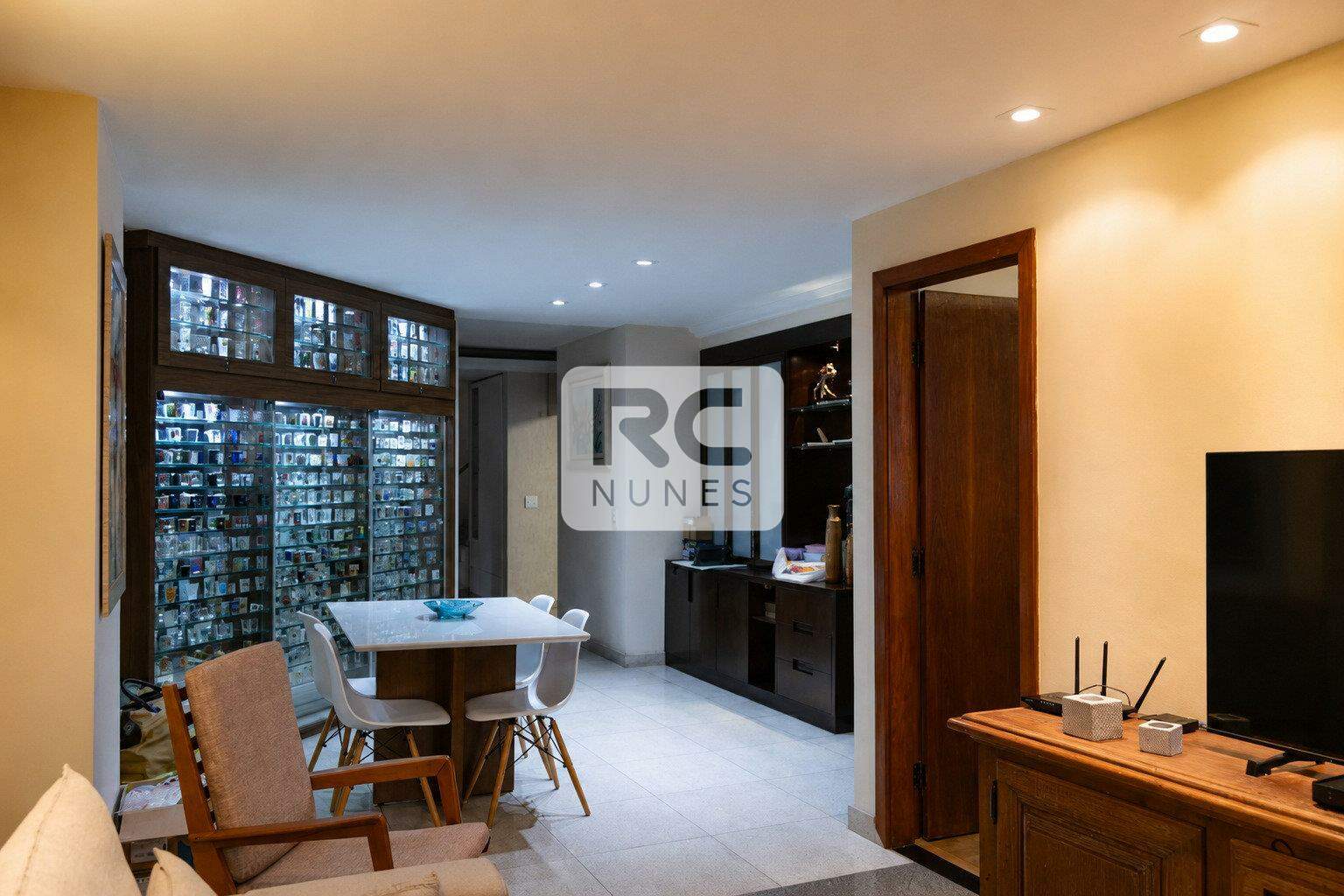 Apartamento à venda no Gutierrez: 