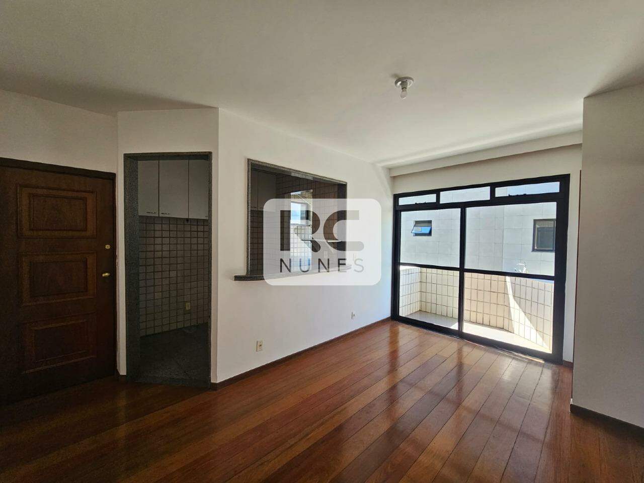 Apartamento à venda no Cruzeiro: 