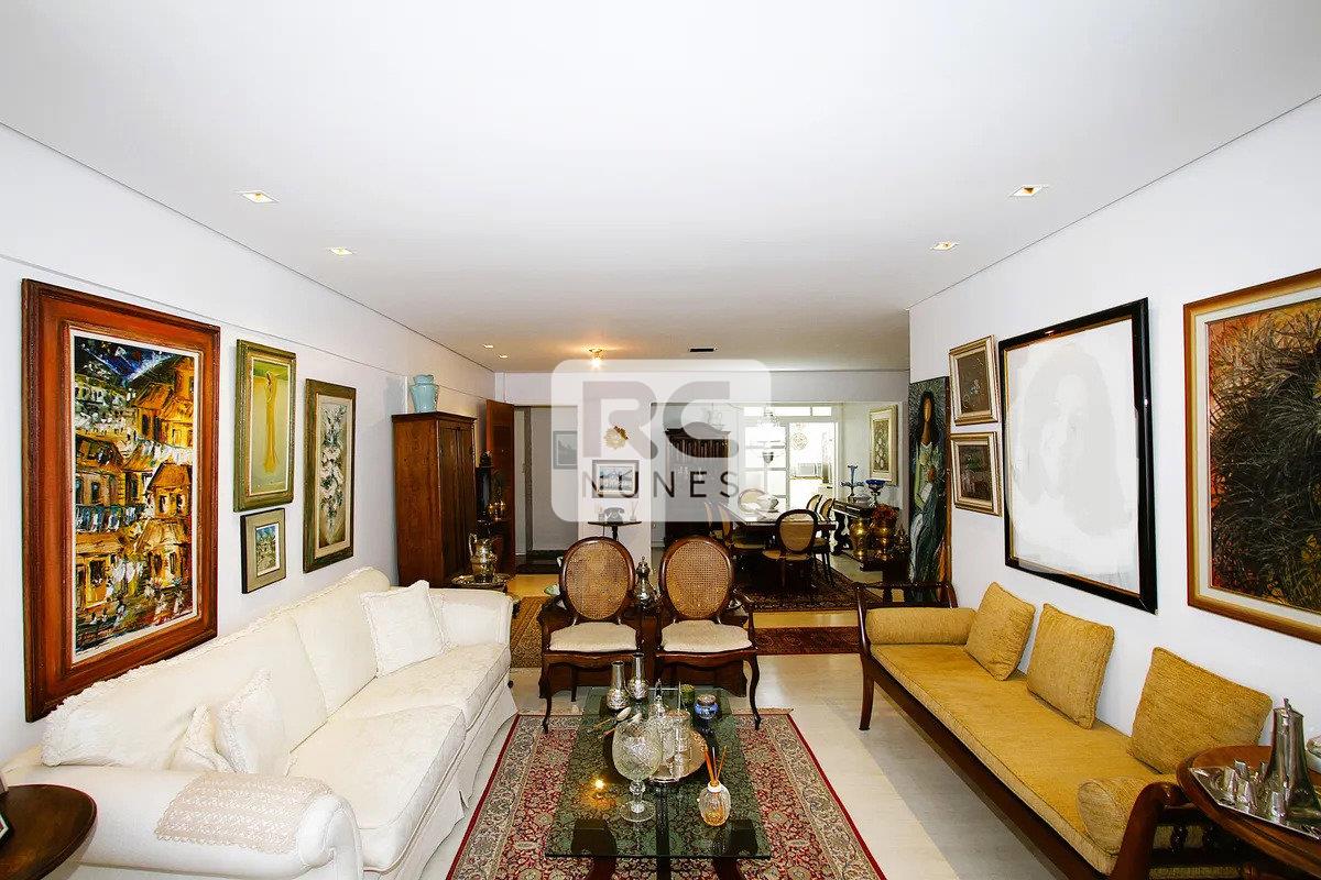 Apartamento à venda no Santa Lúcia: 