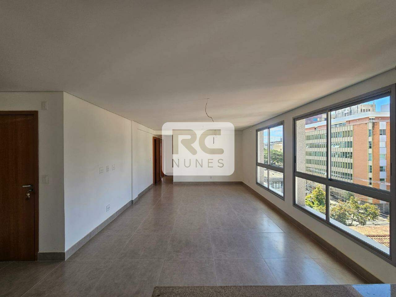 Apartamento à venda no Funcionários: 