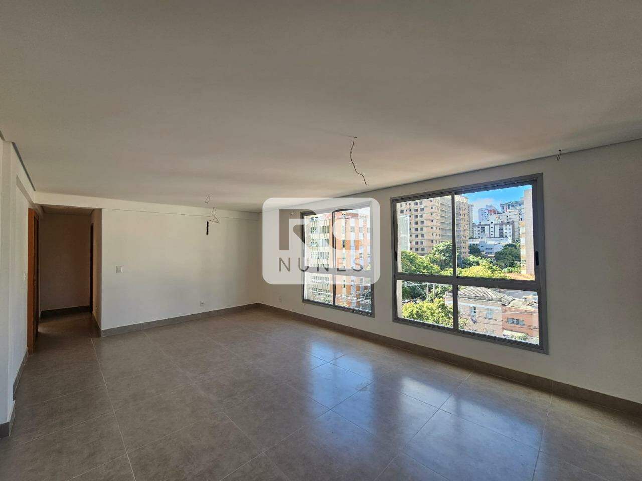 Apartamento à venda no Funcionários: 