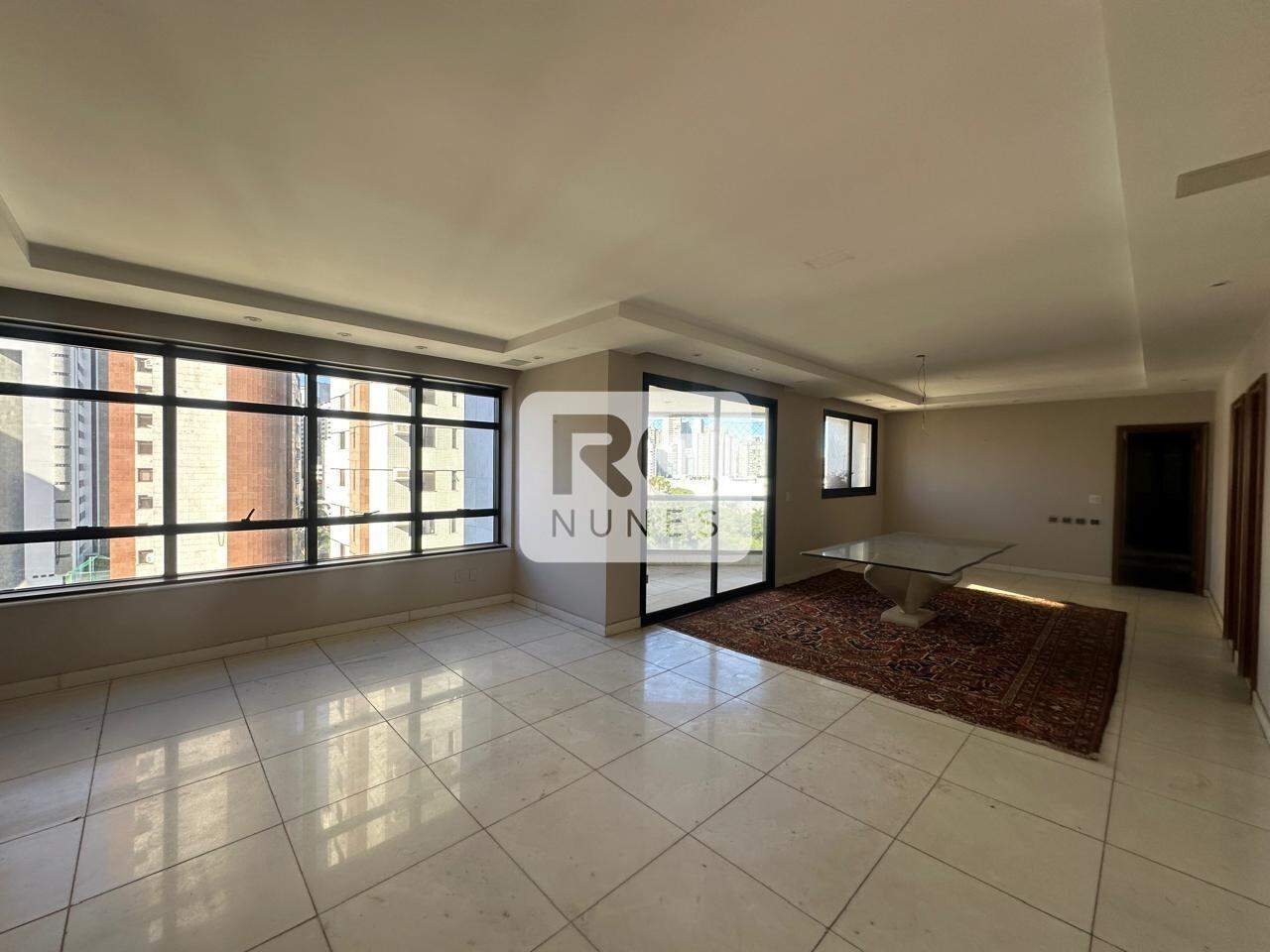 Apartamento à venda no Belvedere: 