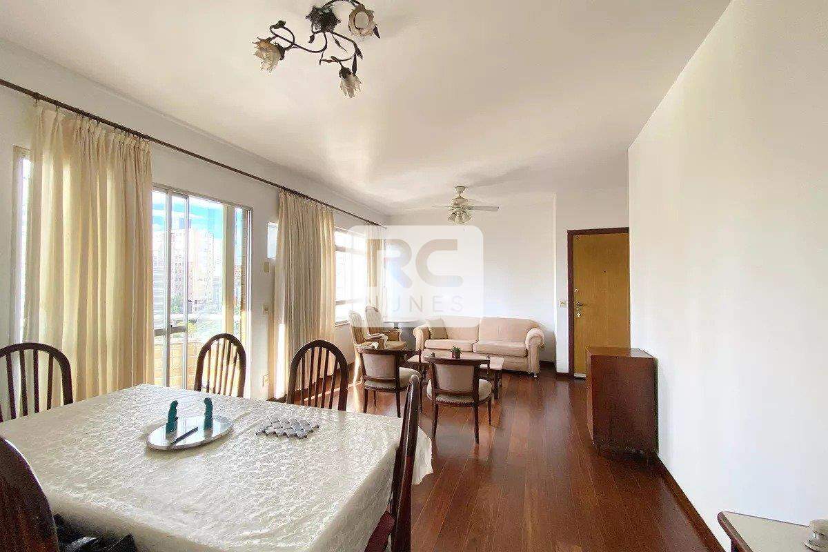 Apartamento à venda no Carmo: 