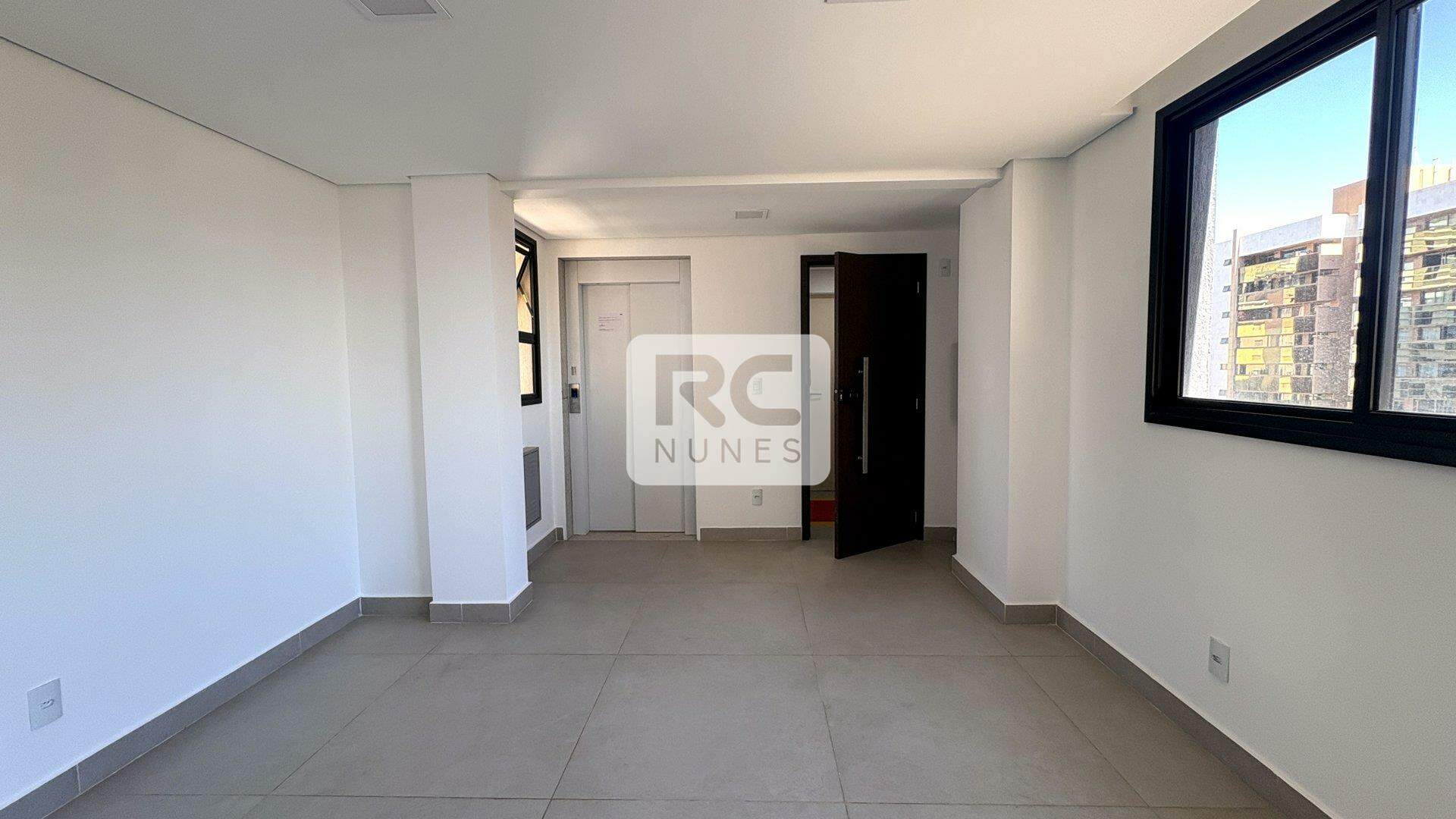 Apartamento à venda no Funcionários: 