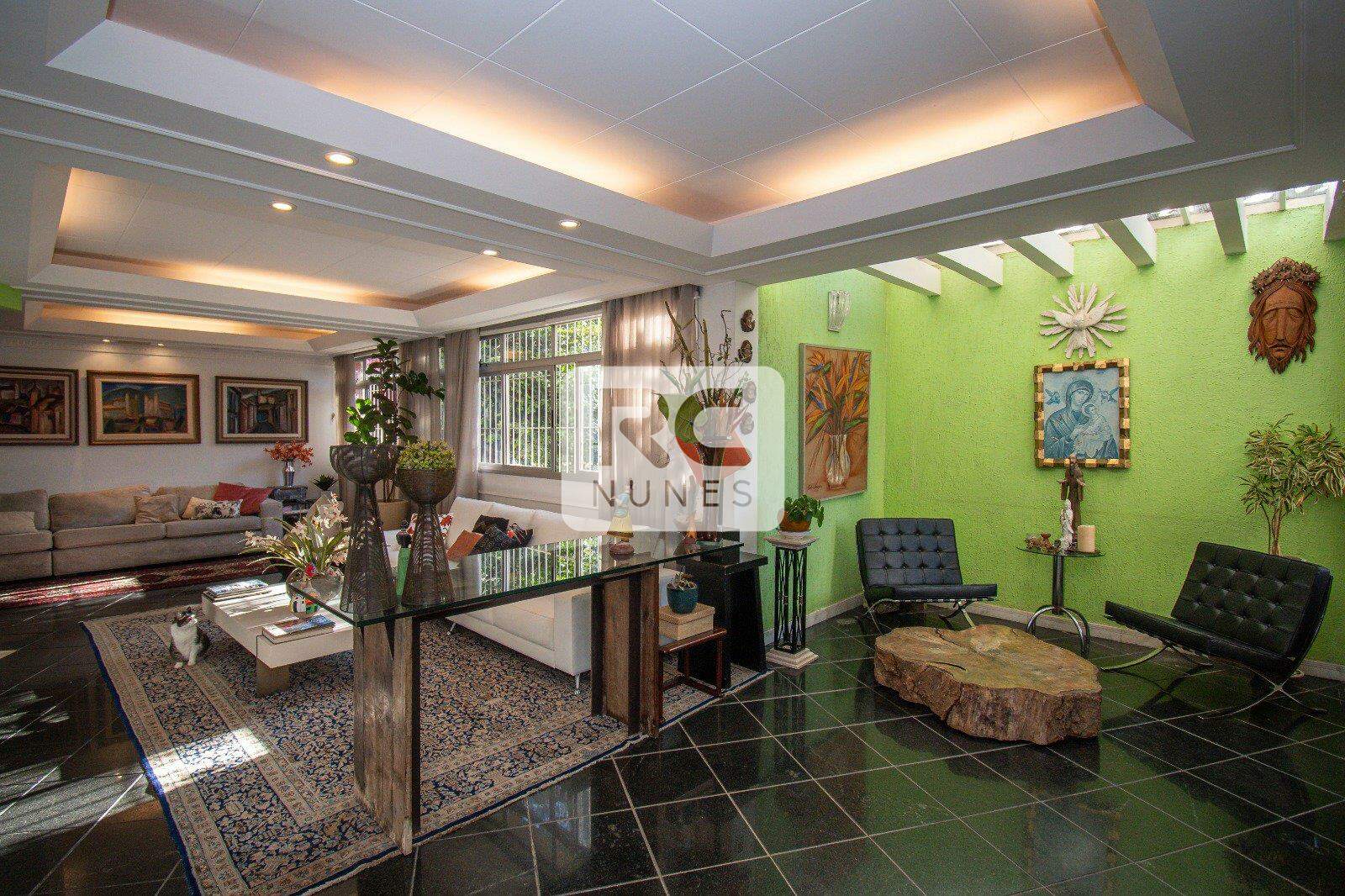 Apartamento à venda no Santa Lúcia: 