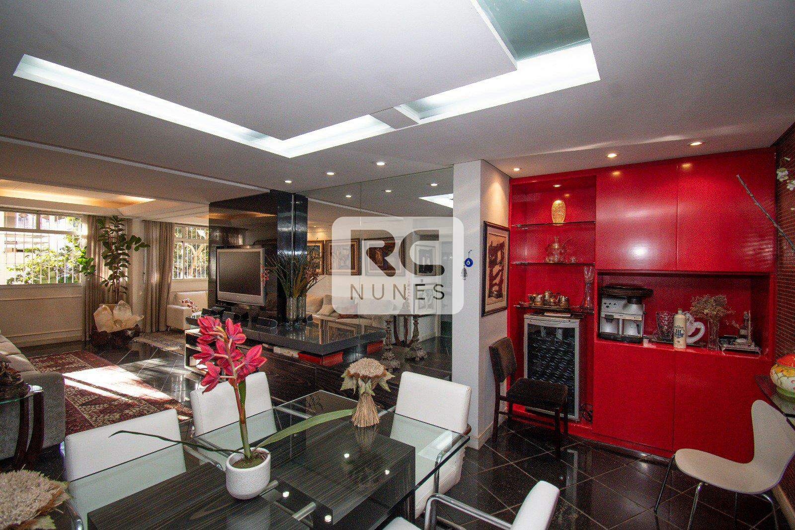 Apartamento à venda no Santa Lúcia: 