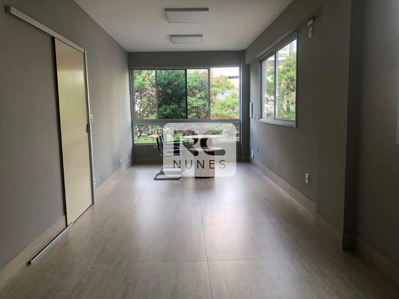 Conjunto Comercial / Sala para aluguel no Santa Lúcia: 