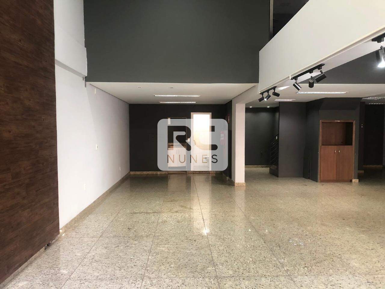 Loja para aluguel no Santa Lúcia: 