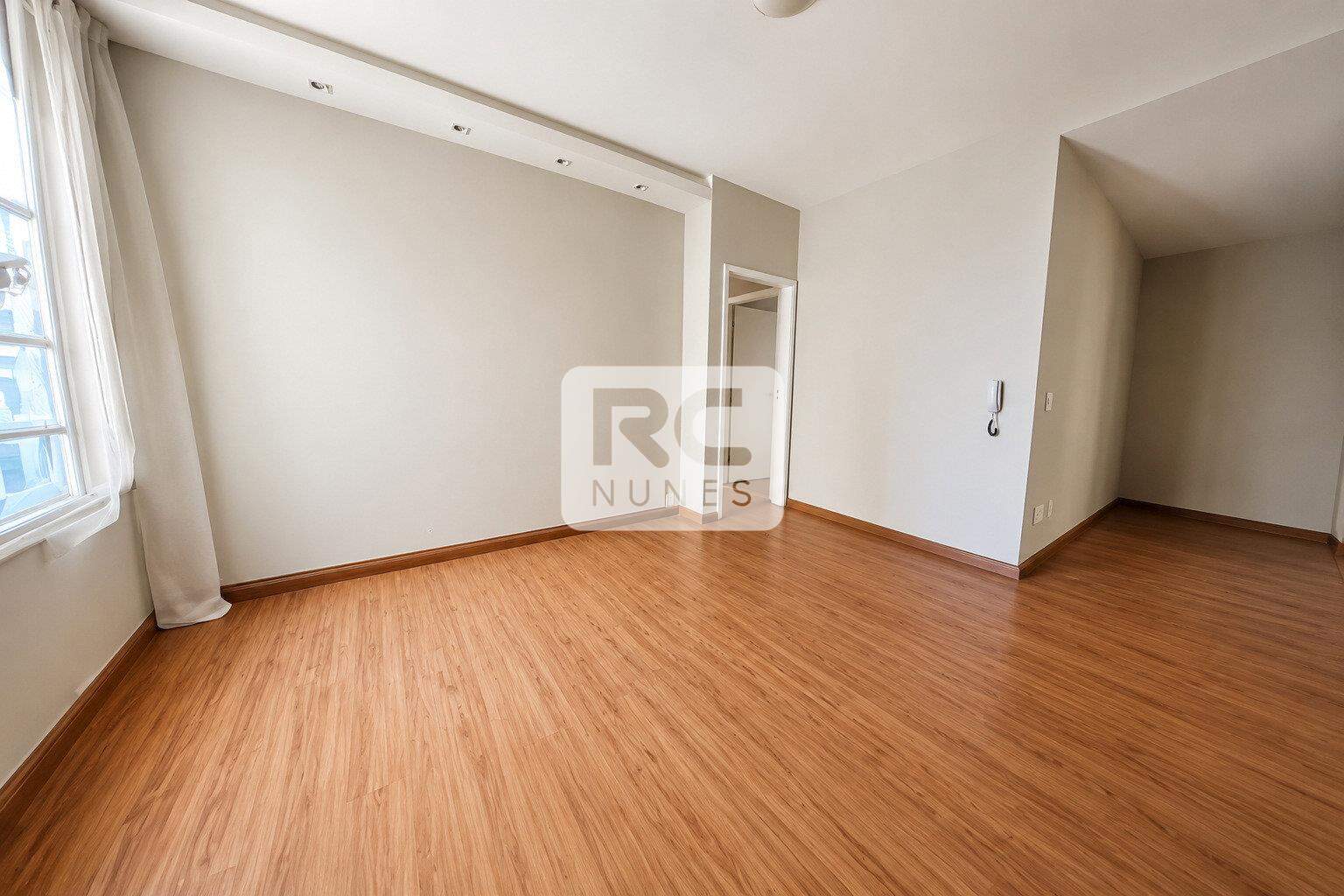 Apartamento à venda no Cruzeiro: 